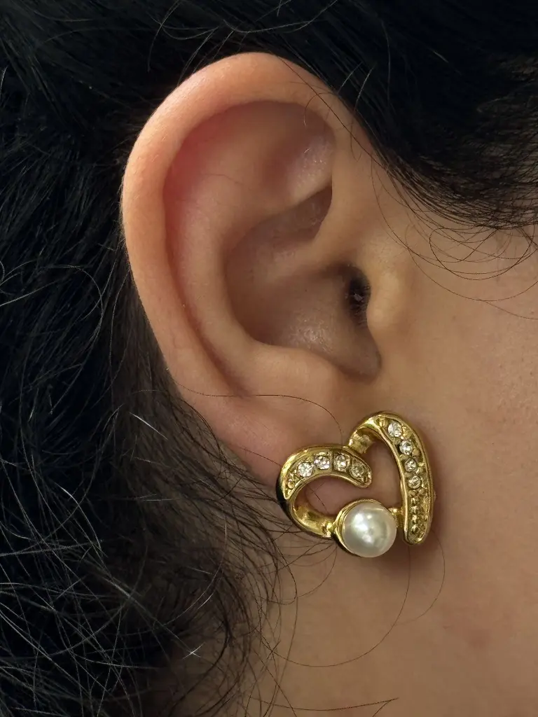Twist of Heart earrings