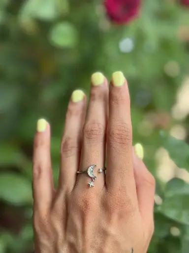Chaand Sitara Ring
