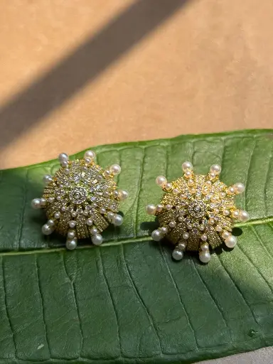 Stellar Bloom Studs