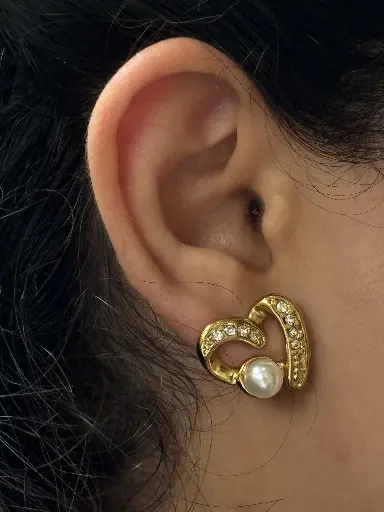 Twist of Heart earrings